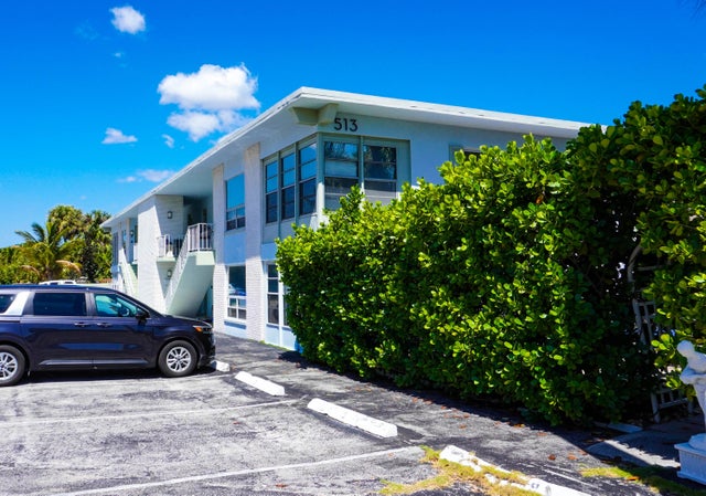 3 of 16 - 513 S Ocean Boulevard, Pompano Beach, FL
