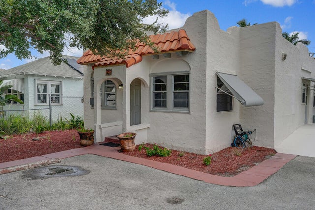 1 of 38 - 410 S Ocean Breeze, Lake Worth, FL