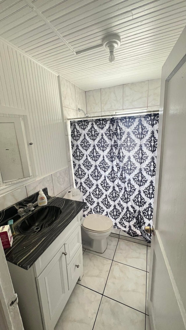 5 of 15 - 426 N E Street, Lake Worth Beach, FL