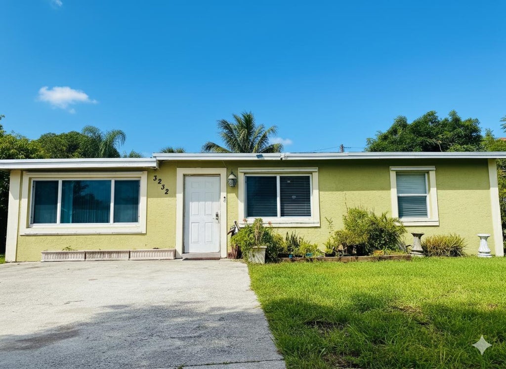 3232 Giuliano Av, Lake Worth