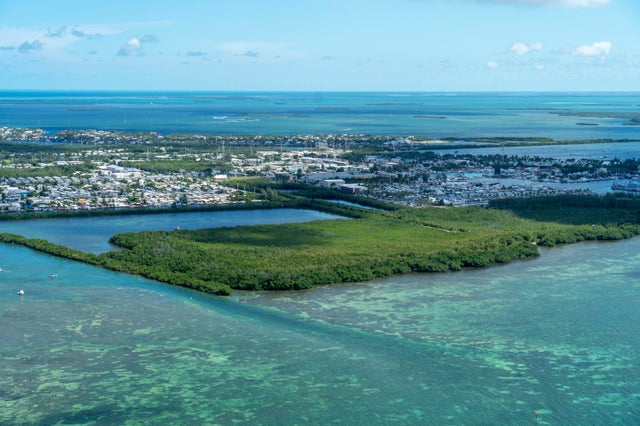5 of 9 - 7200 5th Street, Key West, FL