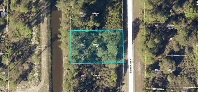 3 of 3 - 324 Butler Avenue S, Lehigh Acres, FL