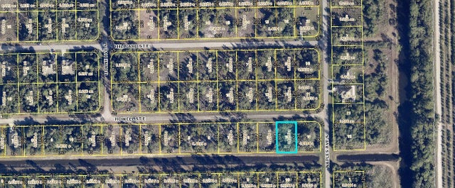 2 of 3 - 1250 Howell Street E, Lehigh Acres, FL