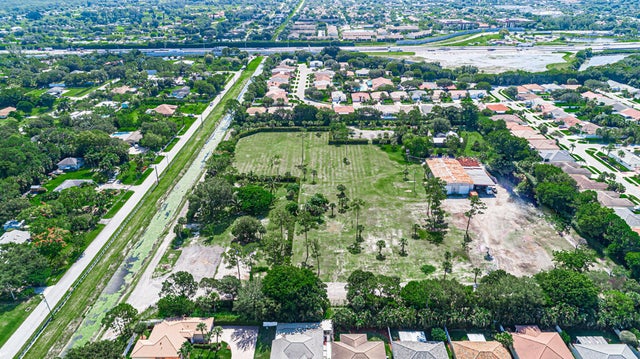 4 of 13 - 8262-8328 35th Street S, Lake Worth, FL