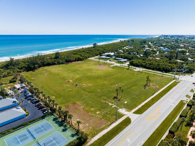 1 of 22 - 2600 N Highway A1a, Hutchinson Island, FL