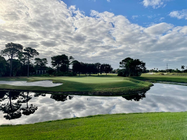 4 of 6 - 121 Se San Priverno, Port Saint Lucie, FL