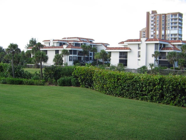 3 of 3 - 4002 N Highway A1a, Hutchinson Island, FL