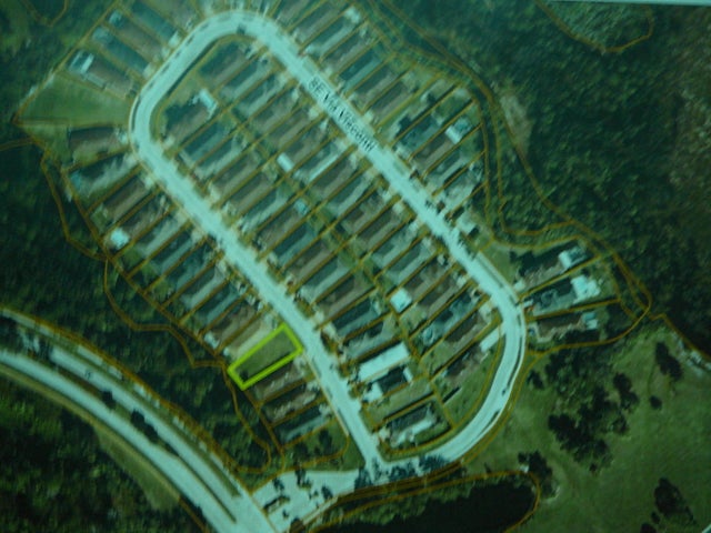 1 of 2 - 123 Se Via Visconti, Port Saint Lucie, FL