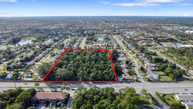 1 of 4 - 6285 S Military Trl, Lake Worth, FL