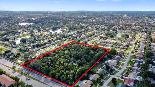 2 of 4 - 6285 S Military Trl, Lake Worth, FL