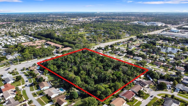 3 of 4 - 6285 S Military Trl, Lake Worth, FL
