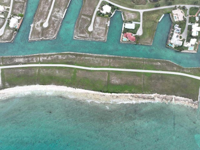 2 of 5 - 16 Alamanda Wy, Grand Bahama Island, Out of Country