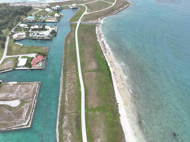 3 of 5 - 16 Alamanda Wy, Grand Bahama Island, Out of Country