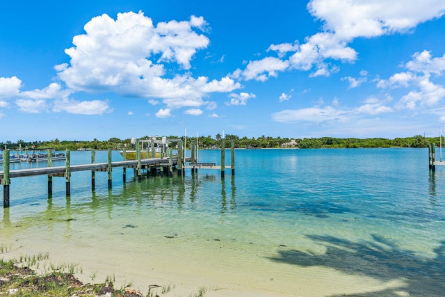 3 of 22 - 18001 Se Federal Hwy, Jupiter, FL