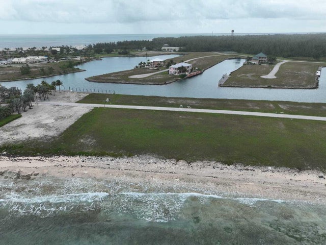 5 of 6 - 84 Poinciana Wy, Grand Bahama Island, Out of Country