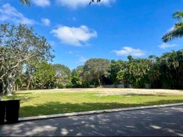 3 of 8 - 6 Mandalay Road, Sewalls Point, FL