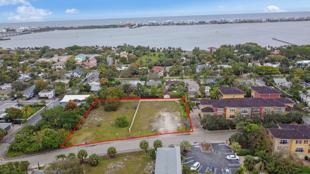 2 of 21 - 508 S Federal Hwy, Lake Worth Beach, FL