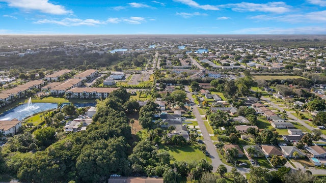 5 of 7 - 4838 Badger Avenue, West Palm Beach, FL