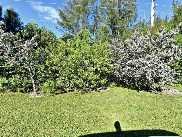 2 of 4 - 2433 S Ocean Dr, Fort Pierce, FL