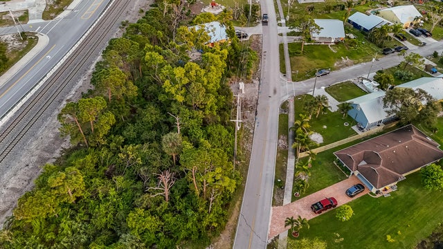 2 of 12 - 4959 Se Primrose Way, Stuart, FL