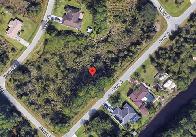 3 of 11 - 379 Cory St, Port Charlotte, FL
