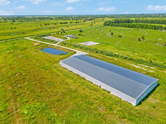 2 of 19 - 7501 Sw Groveview Terrace, Indiantown, FL