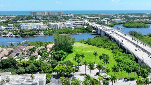 5 of 19 - E Indiantown Road, Jupiter, FL