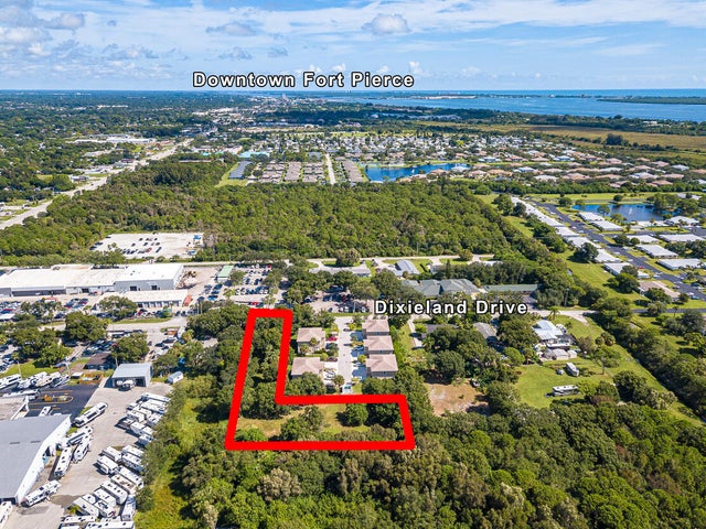 5 of 6 - Xxxx Dixieland Dr, Fort Pierce, FL