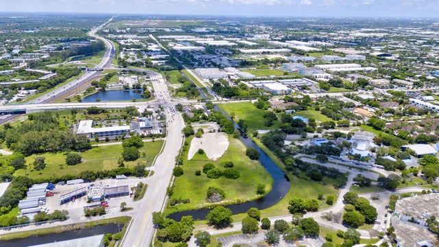 4 of 8 - 1350 Nw 31 Avenue, Pompano Beach, FL