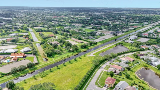 3 of 15 - 3102 Greenbriar Blvd, Wellington, FL