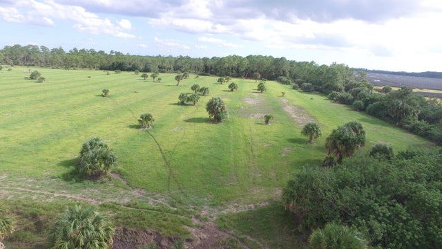 5 of 31 - 21041 Glades Cut Off Road, Port Saint Lucie, FL