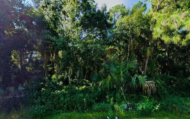 1 of 1 - 7503 Lakeland Blvd, Fort Pierce, FL