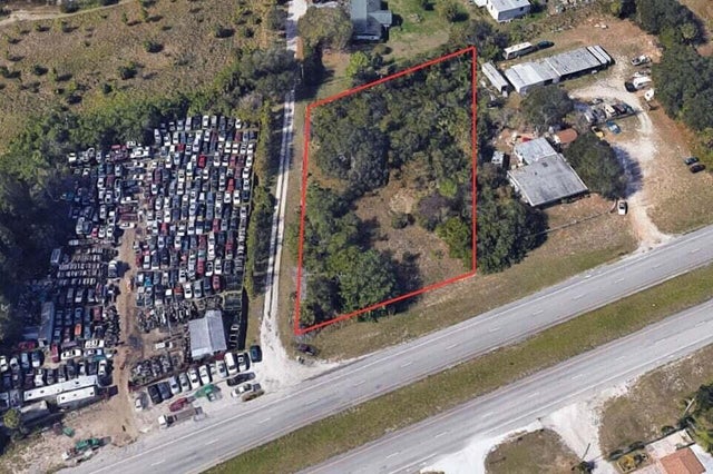 3 of 11 - 5381 N Us Highway 1, Fort Pierce, FL