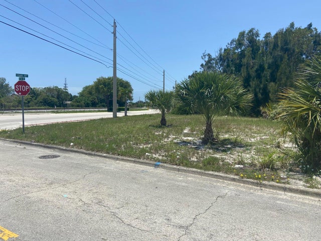 2 of 7 - Dixie Hwy, Riviera Beach, FL