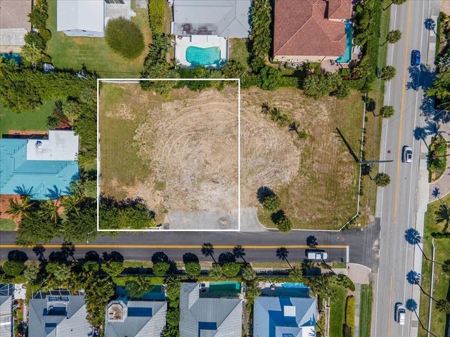 5 of 14 - 403 Olympus Dr, Juno Beach, FL