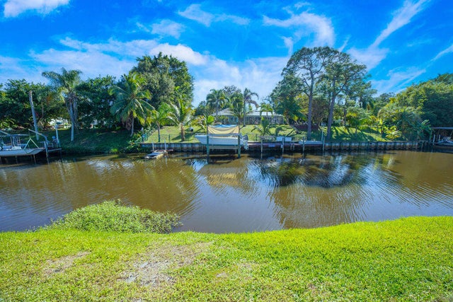 5 of 32 - 178 Ne Dominican Terrace, Port Saint Lucie, FL