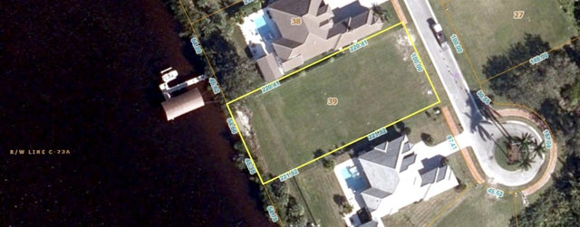 3 of 10 - 221 Se Fiore Bello, Port Saint Lucie, FL