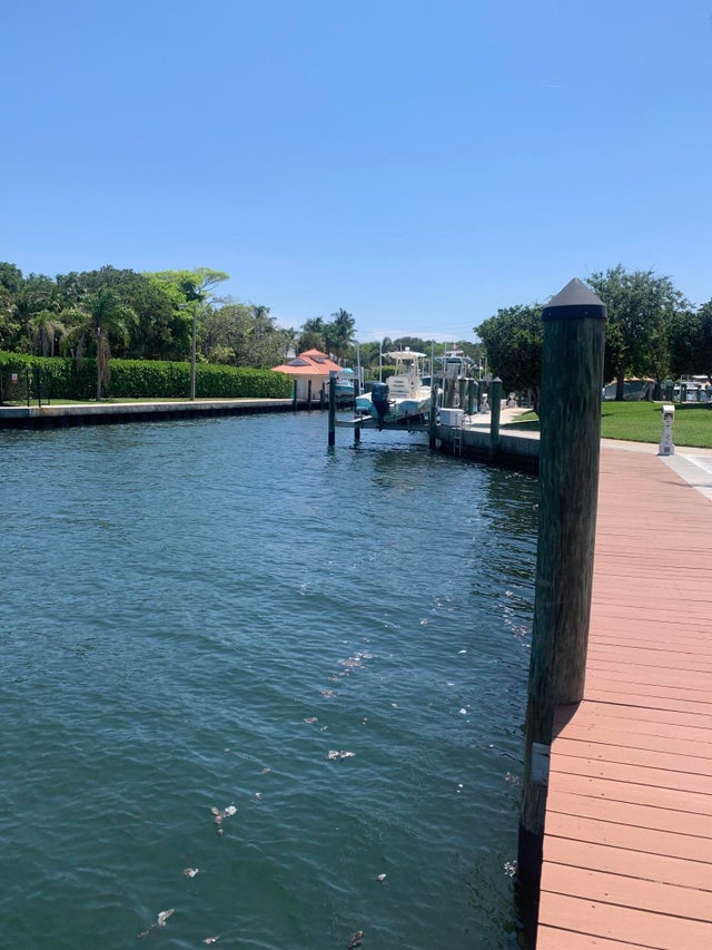 3 of 5 - 1405 Ne Indian River Dr #22, Jensen Beach, FL