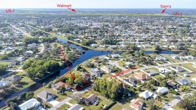 4 of 18 - 2349 Se Heathwood Circle, Port Saint Lucie, FL