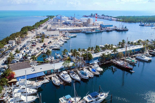 1 of 2 - 6810 Front Street #s-cm -24, Key West, FL