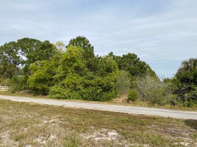 2 of 18 - 17755 Fox Trail Lane, Loxahatchee, FL