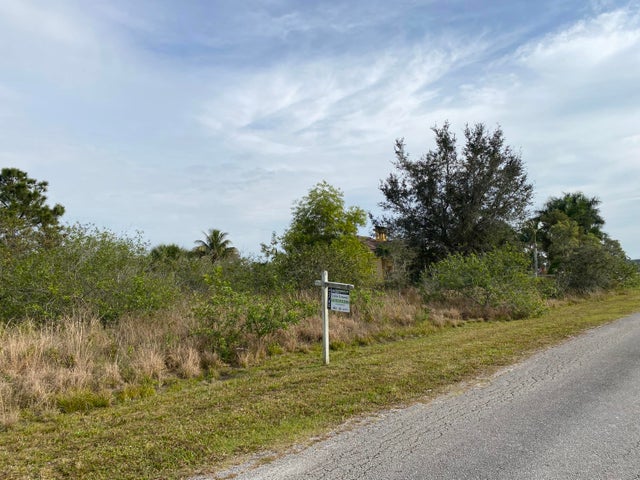 5 of 18 - 17755 Fox Trail Lane, Loxahatchee, FL