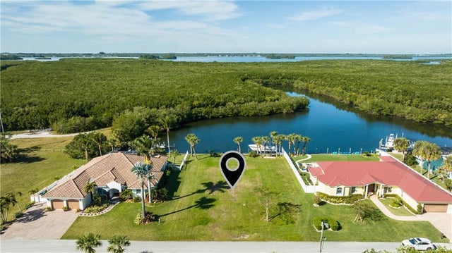 2 of 36 - 83 Queens Road, Hutchinson Island, FL