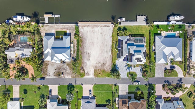 3 of 15 - 8531 Se Driftwood Street, Hobe Sound, FL