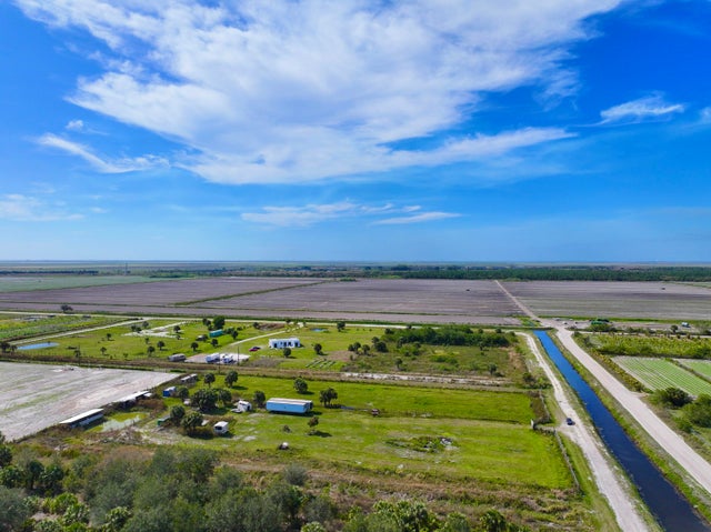 5 of 35 - 20898 Louise St, Loxahatchee, FL