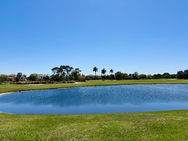 2 of 16 - 122 Se Mira Lavella, Port Saint Lucie, FL