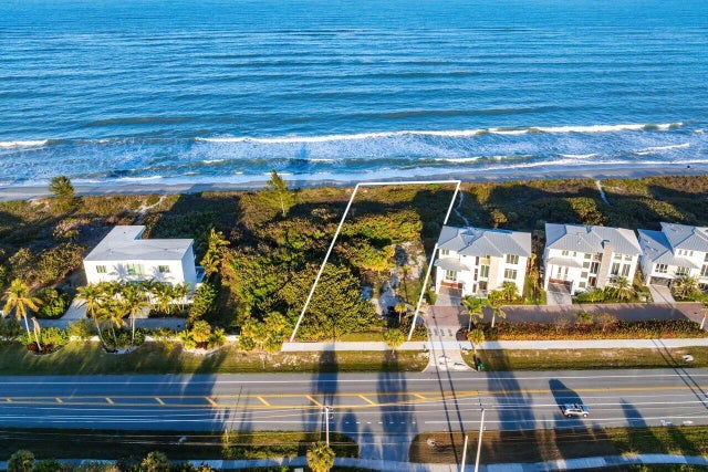 3 of 10 - 4506 N Hwy A1a, Hutchinson Island, FL