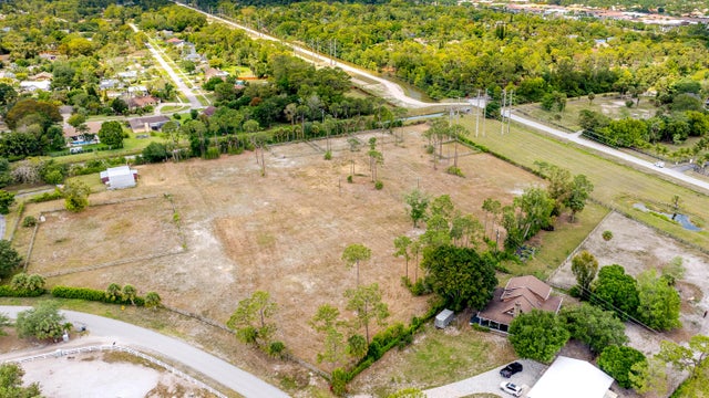 4 of 4 - 425 W Rambling Dr, Wellington, FL