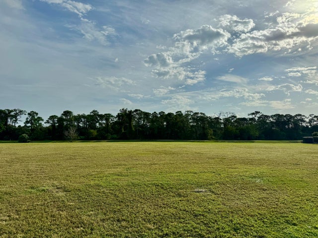 4 of 7 - 158 Se Rio Angelica, Port Saint Lucie, FL
