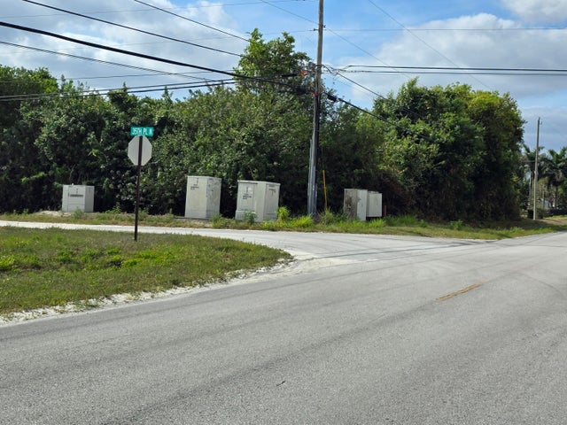 5 of 21 - Xxxx 35th Place N, Loxahatchee, FL